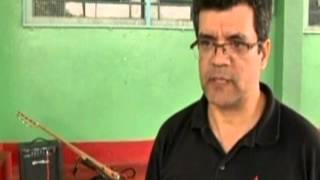 Deaf musicians in Brazil feel the beat