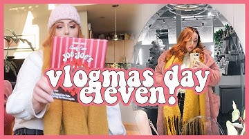 VLOGMAS DAY 11 | Trader Joe