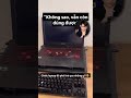 Laptop khổ nhất thế giới :D