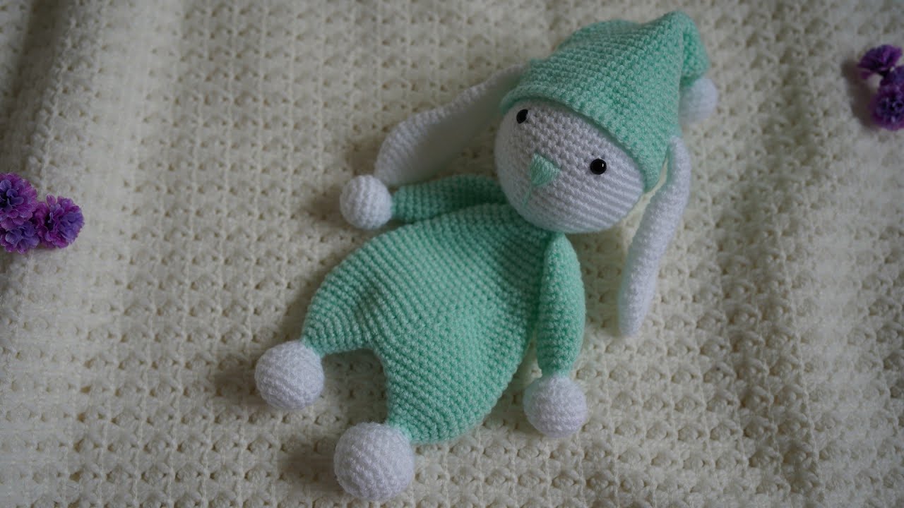 Doudou crochet bébé fille naissance