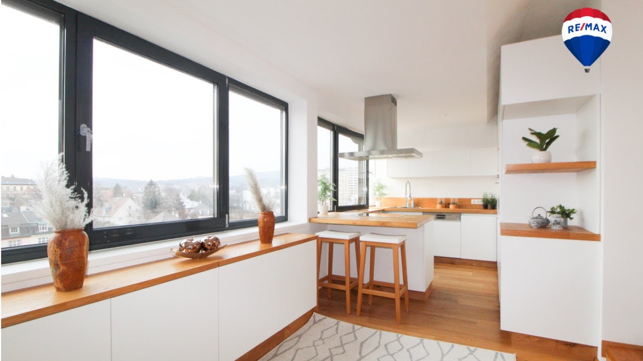 Trendige Dachgeschoss-Maisonette mit herrlicher Terrasse | RE/MAX Emotion