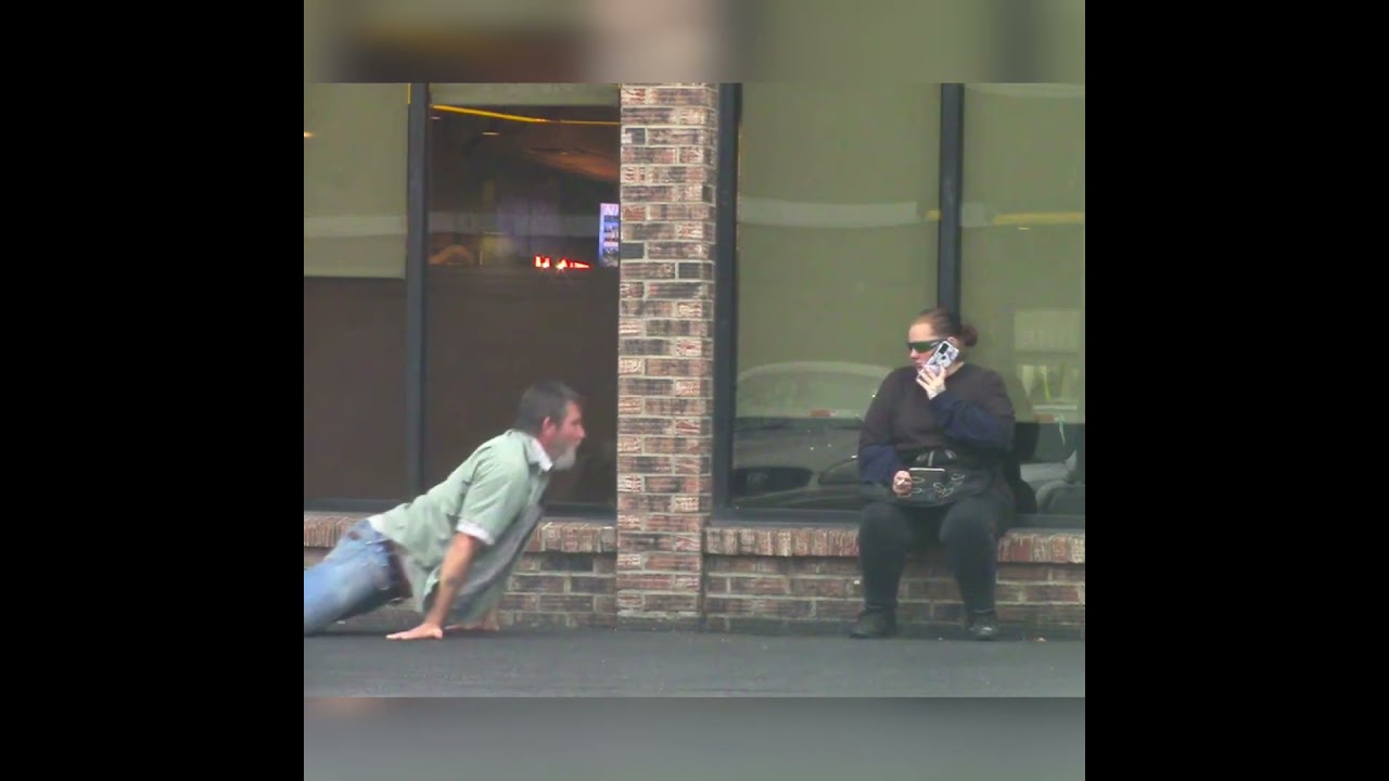 Ищите тыквенные блинчики! 🧟‍♂️🥞