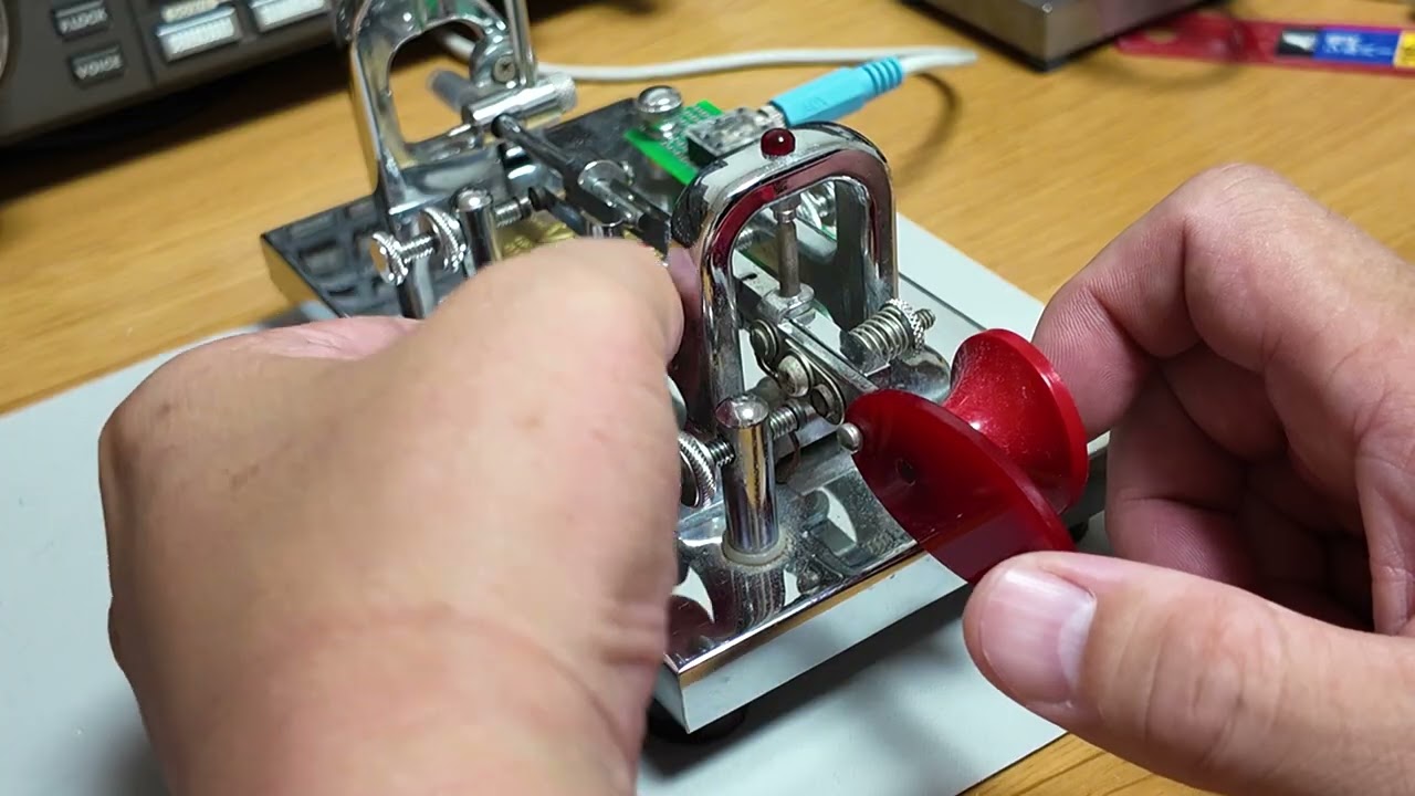 Vibroplex Original Deluxe Bug Key バイブロ バグキーの調整方法