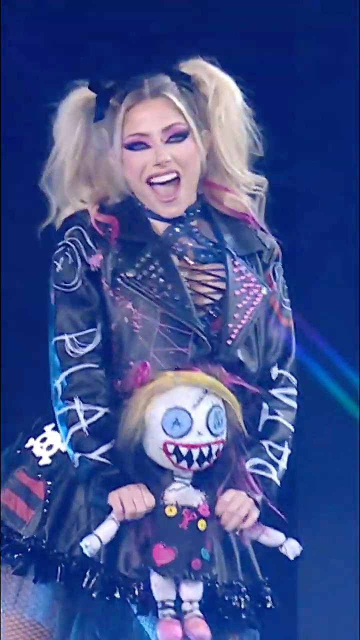 Welcome back, Alexa Bliss!! ? #RoyalRumble
