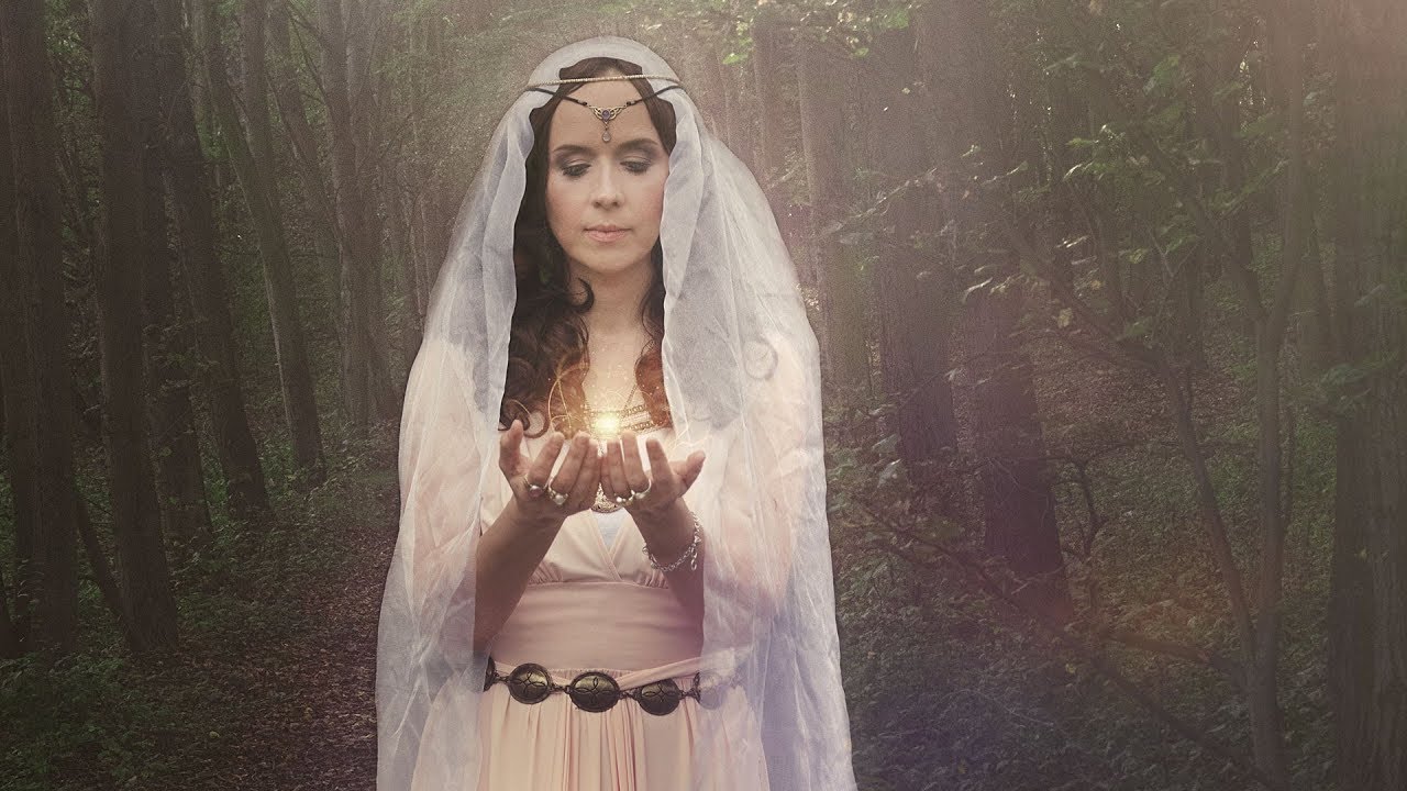 LIBUŠE: Bohyně intuice, strážkyně středu a patronka vizí