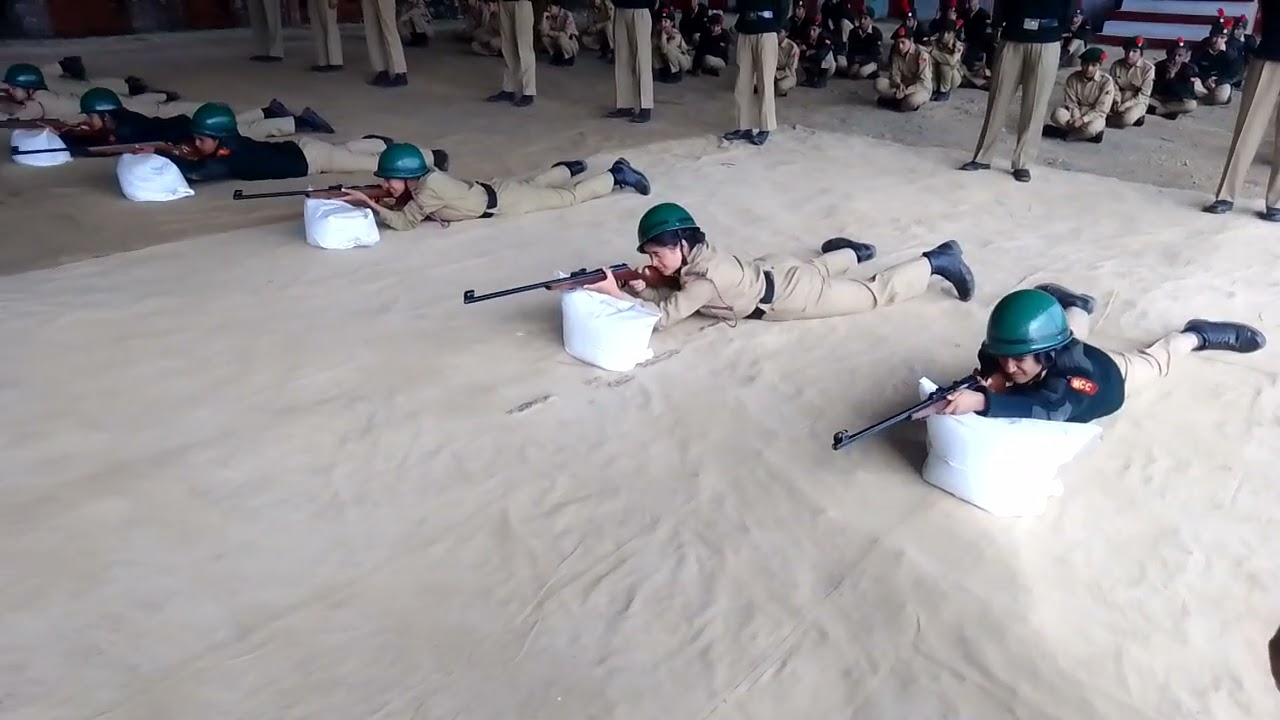 प्वाइंट 22 राइफल की फायरिंग प्रैक्टिस 