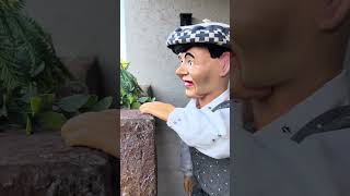 Silbando Como Pájaro En La Tarde De Santa Rosa.