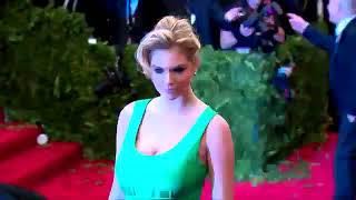 Kate Upton is the New Spokeswoman for Express