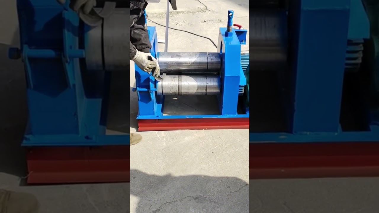 machine for bending iron easily 