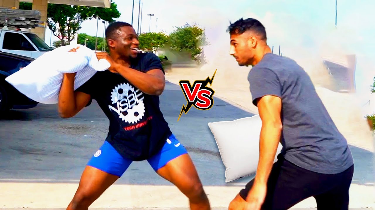 Публичный бой подушками с незнакомцами!