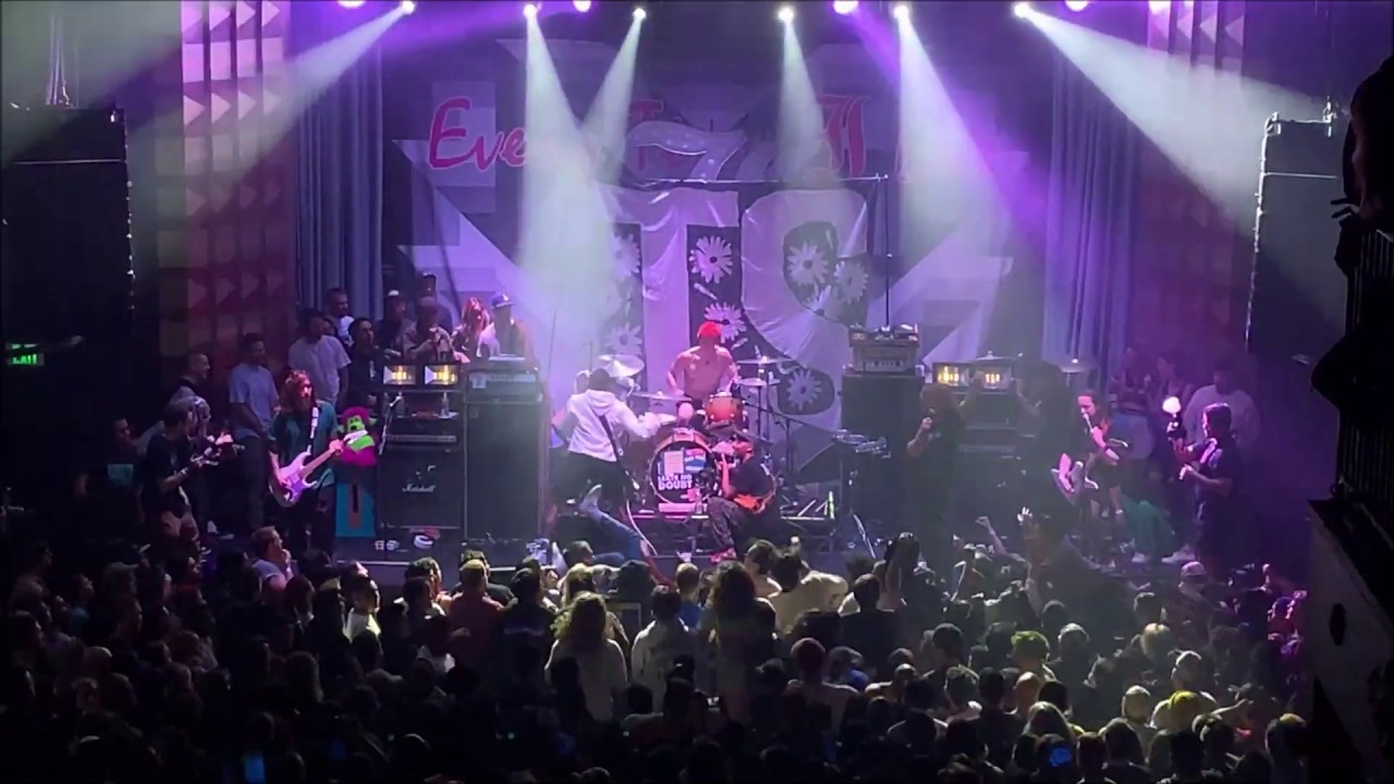Turnstile - Live at The Regent, DTLA 11/24/2018 - YouTube