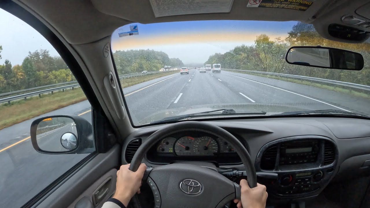 Toyota Sequoia SR5 2003 года — тест-драйв от первого лица