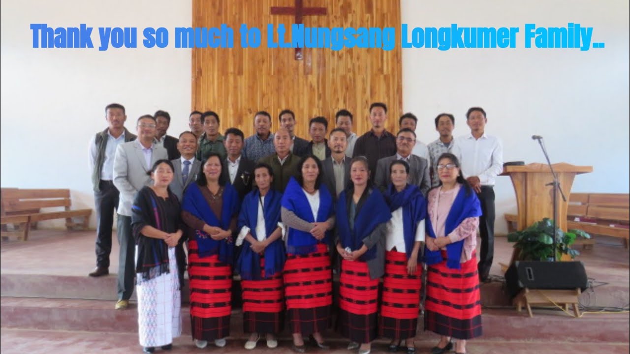 Семья лейтенанта Нунгсанга Лонгкумера посетила баптистскую церковь Леангконгер // Исторический и ...