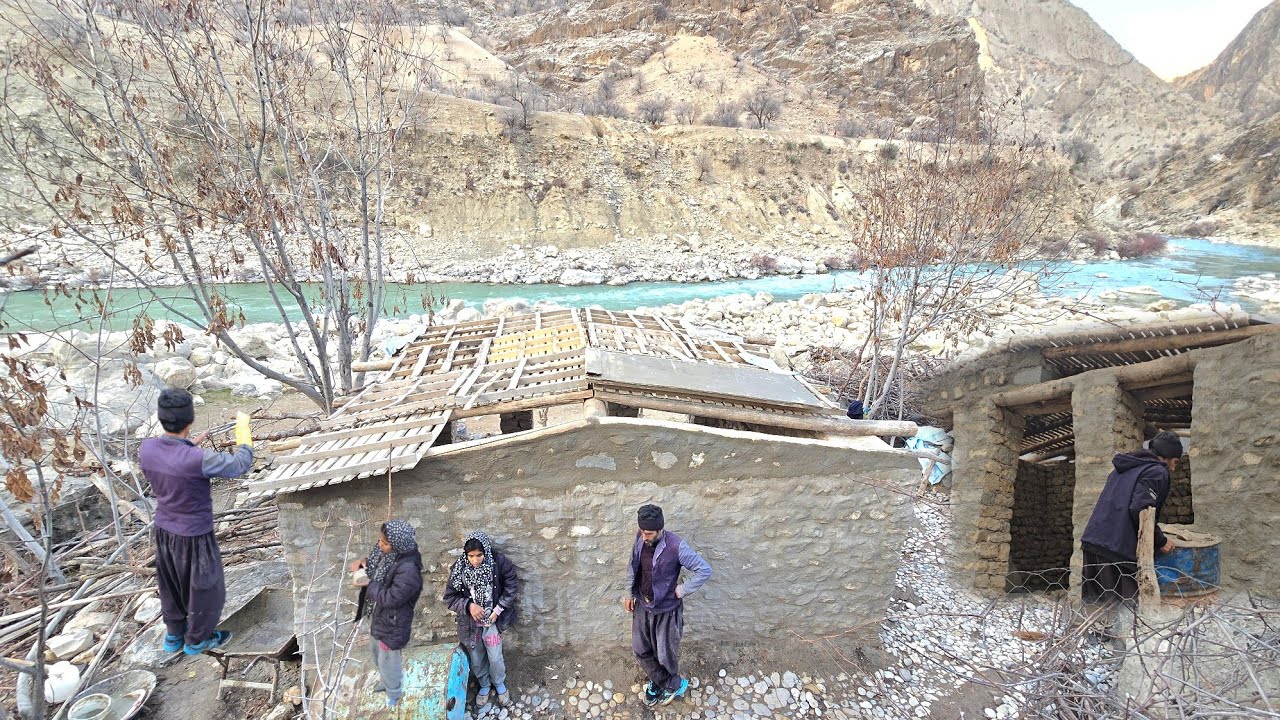 Nomadic:Building a stone house for survival Living in cold of winter in mountains zagros Entrance