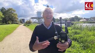 Joueur de cornemuse, François Tel se prépare pour le 80e D Day en Normandie