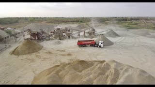 Процесс производства инертных материалов. Карьер с. Балахоновское, Ставропольский край