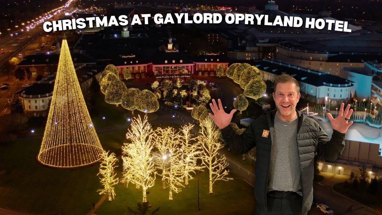Christmas at Gaylord Opryland Hotel (This Place is UNREAL!)