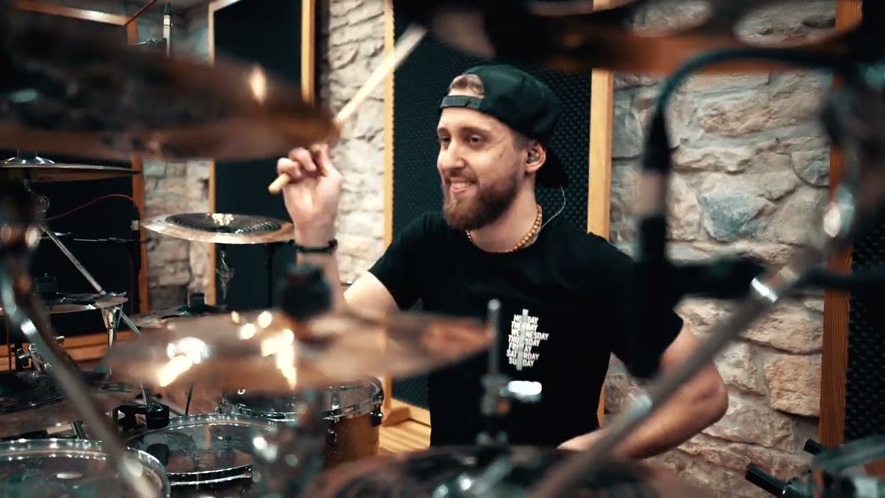 Matěj Meier Drum cover - Sweet Sixteen (Shed tracks)