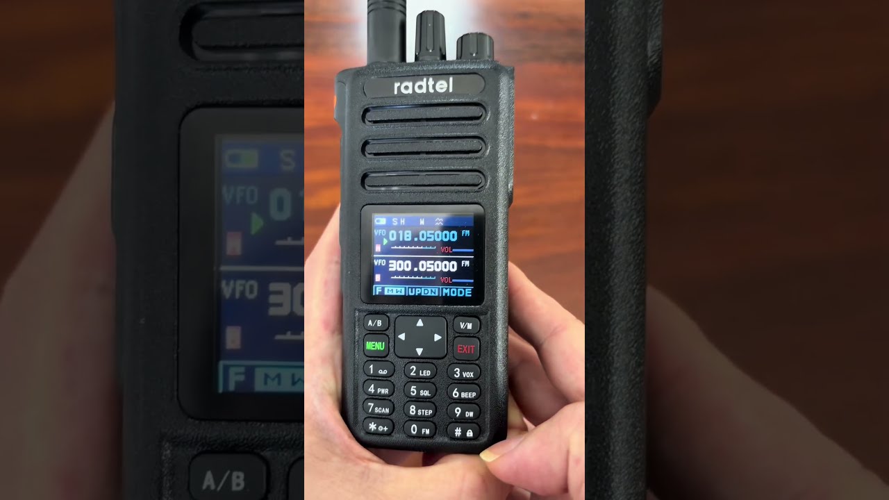 Radtel RT 730 Unlock 18 620MHz Via Keypad Walkie Hamradio