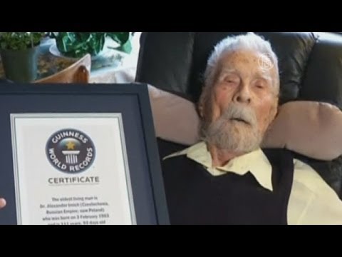 Смотреть Самый старый клиент видео Смотреть Самый старый клиент видео