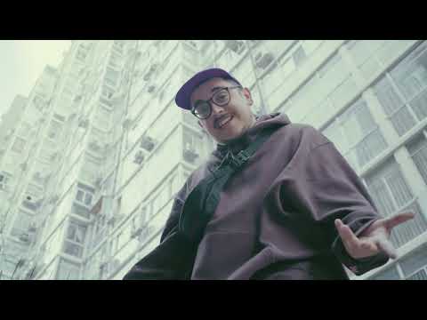 Смотреть «Douglass - FLOATINNN (Official Video)» на YouTube Смотреть «Douglass - FLOATINNN (Official Video)» на YouTube