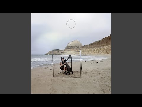 Allie X - Is Anybody Out There?