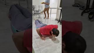 Meu Irmão Desafiou Eu Fazer Flexões