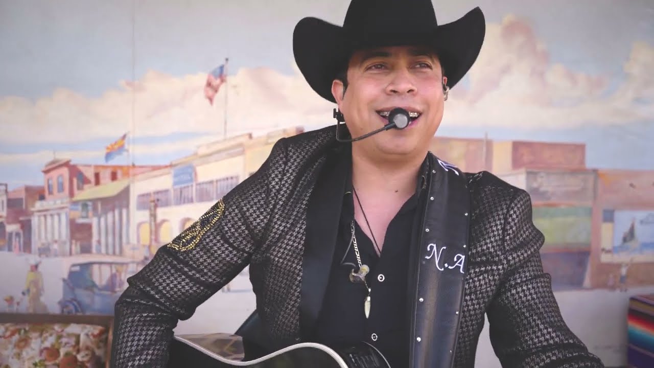 Noel Aragon - Me Dejó La Chata