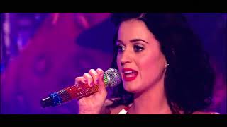 Katy Perry - California Gurls (live at iConcerts)