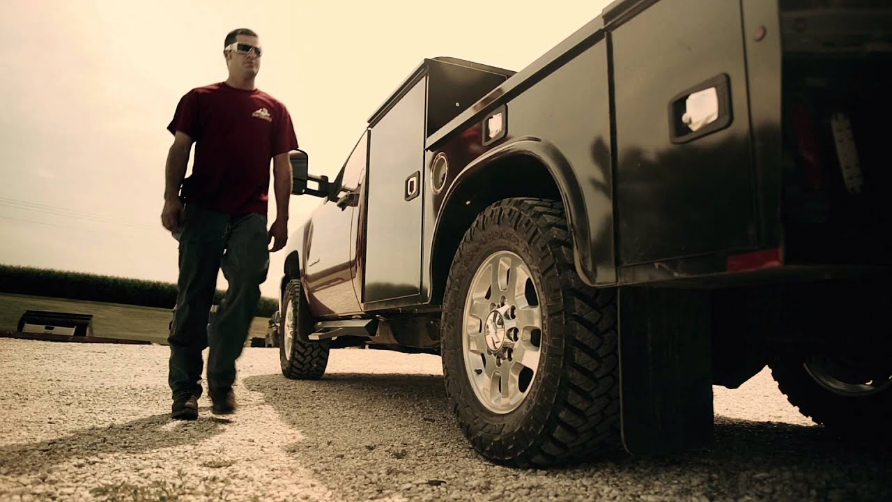 Knapheide Customer Story: Bret the Diesel Mechanic