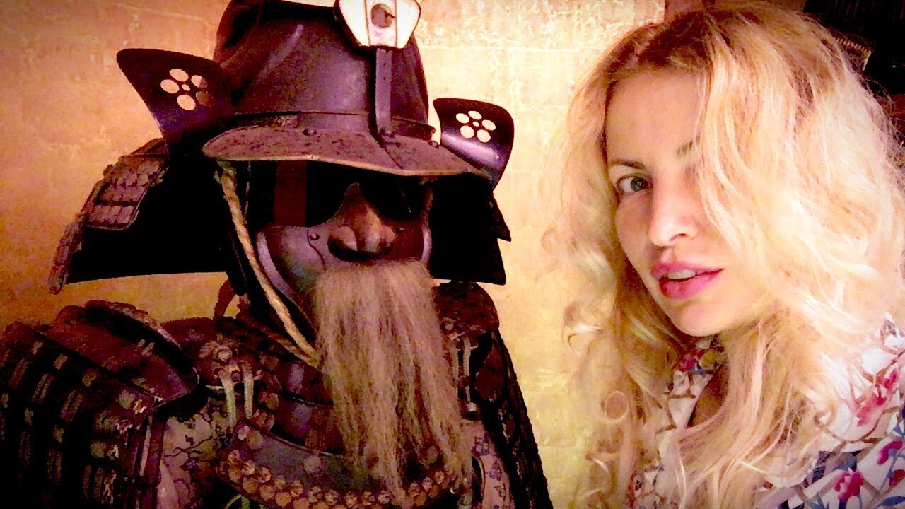 Adeyto LIVE with SAMURAI REAL Antique ARMORS Tokyo Japan - YouTube