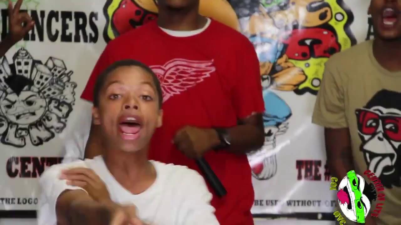 Mark Smoove vs Young Pop