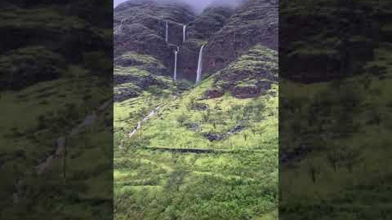 Waterfalls in Makaha Valley || ViralHog