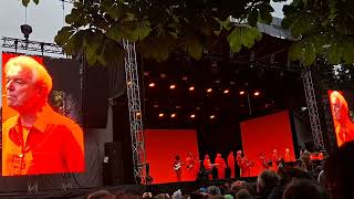 David Byrne (Talking Heads) - Once In A Lifetime (Live in Oslo, Norway 12.06.26)