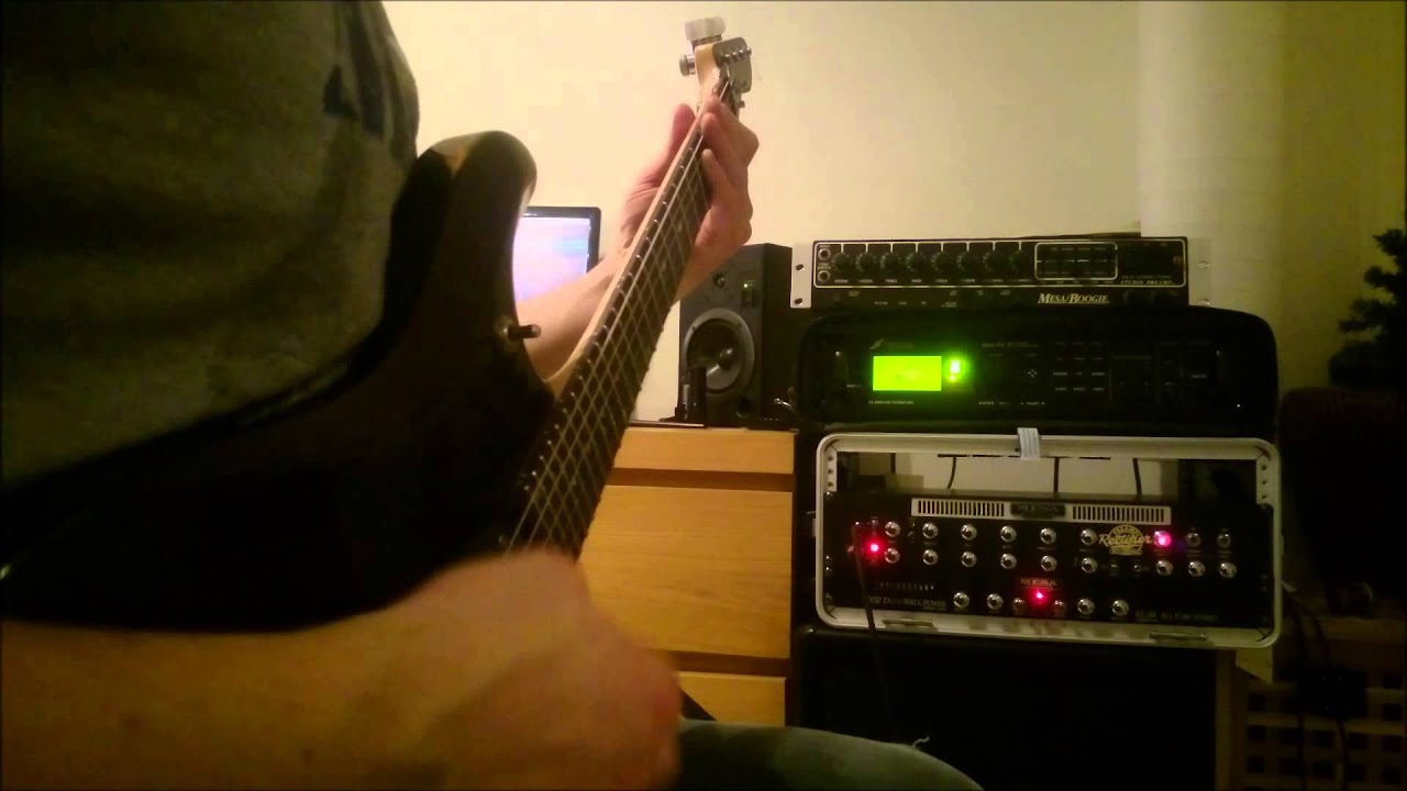 Mesa Boogie Rectifier Recording Preamp Demo (Damage Control intro)