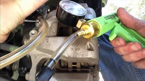 2018 Honda CR-V (Brake Fluid Change)