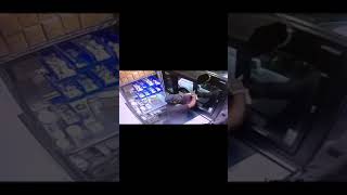 BURGER KING EMPLOYEE GOES CRAZY AT THE DRIVE THRU WINDOW