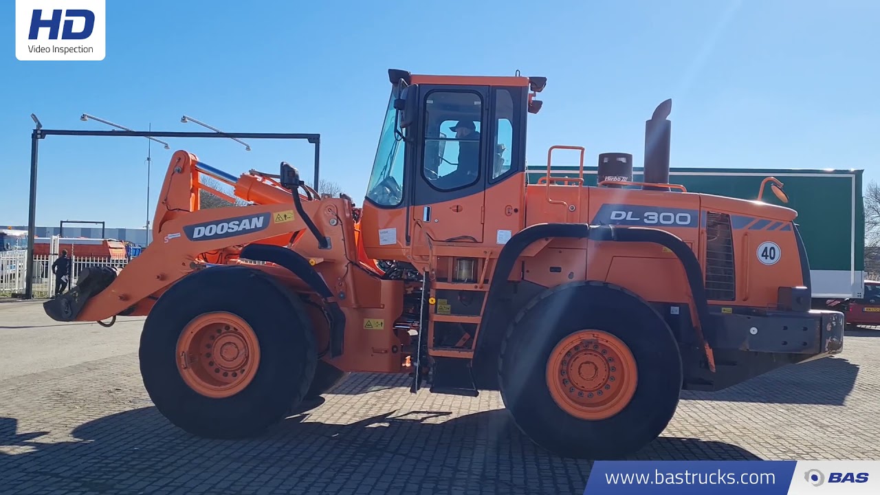 70142281 Doosan DL300
