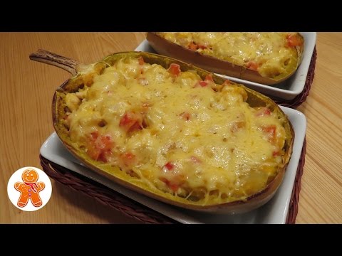 Лодочки из кабачка-спагетти с курицей и овощами