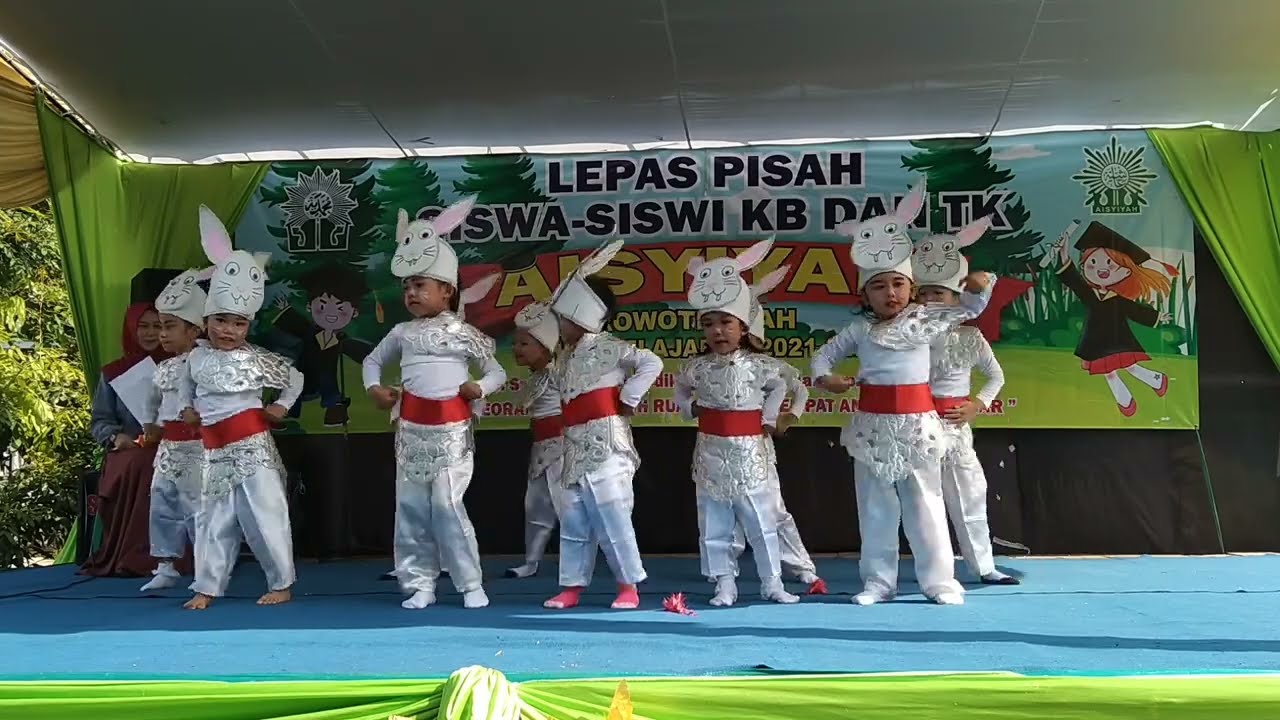 heboh... buat semua orang tertawa bahagia... || tari kelinci PAUD / TK