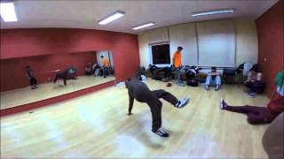 Bboy Kuchar - Tańczący Renifer (MuchaChos Crew)