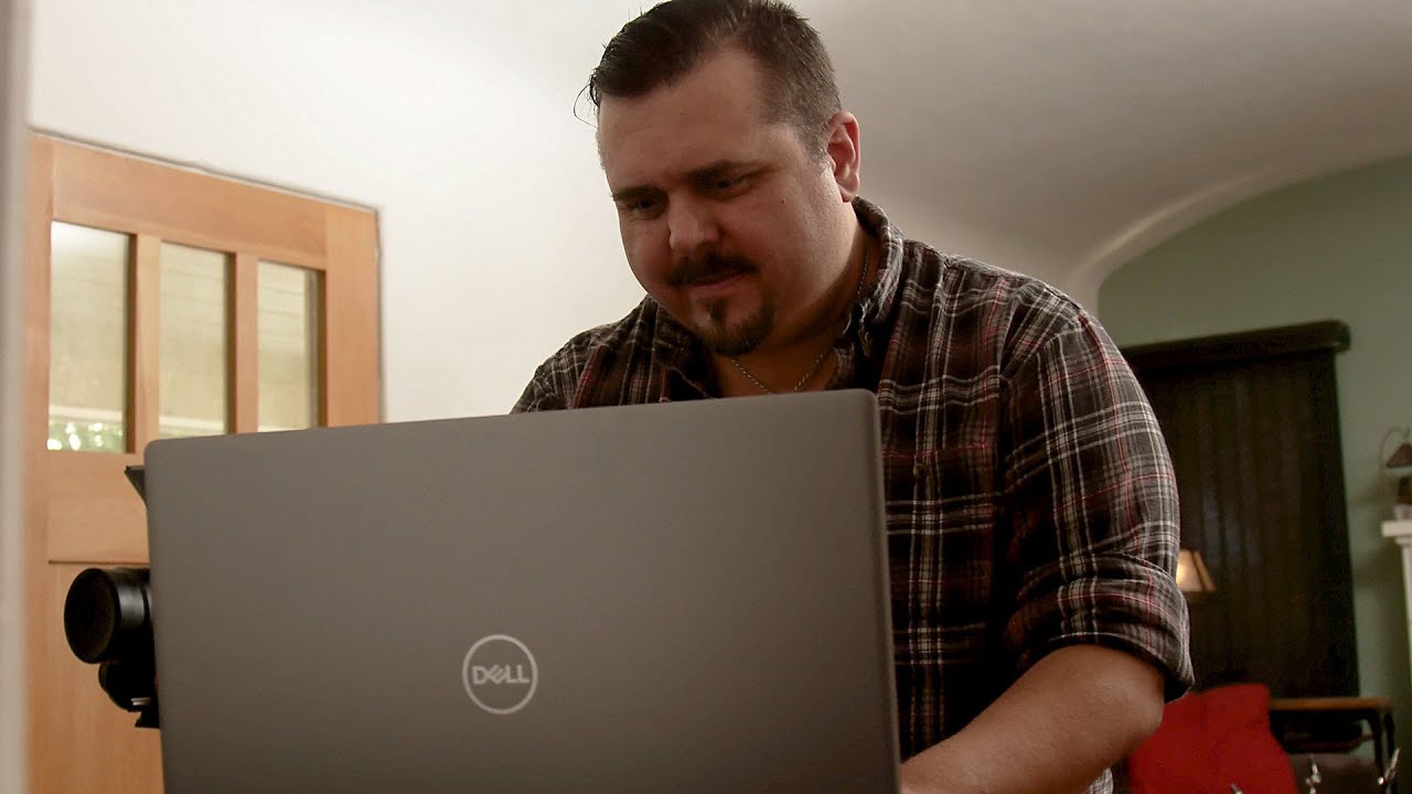 How director Phil Holland completes 8K, RAW video jobs on the go