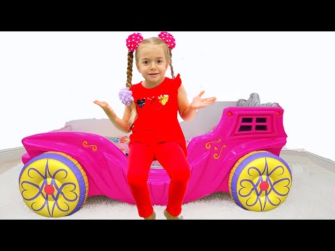 Anabella and her new Princess Room | Video for kids