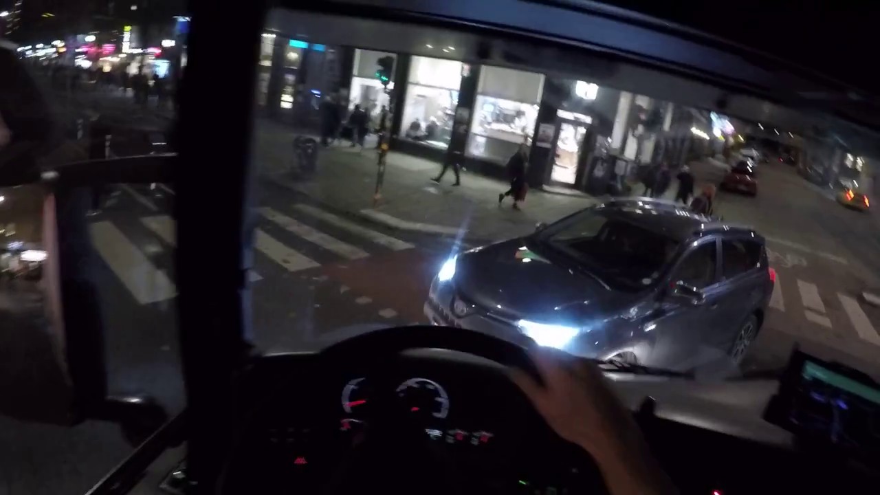 Вождение грузовика по Стокгольму, от Гётгатан до Оденплана, Scania P420. +Советы и рекомендации!