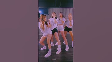 Thumbnail of Korean dance👯velocity edits | Squid game velocity edits | pink soldier status | new whatsapp status