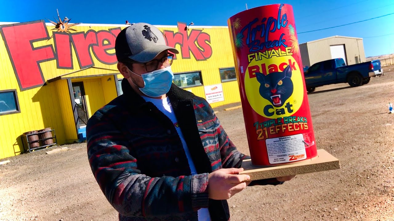 Buying Fireworks During COVID-19 (Tips & What to Expect)