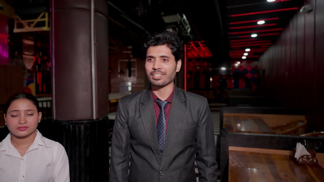 Budhe Admi ko bhagya restro se bahr | Team Black Film | Short Film