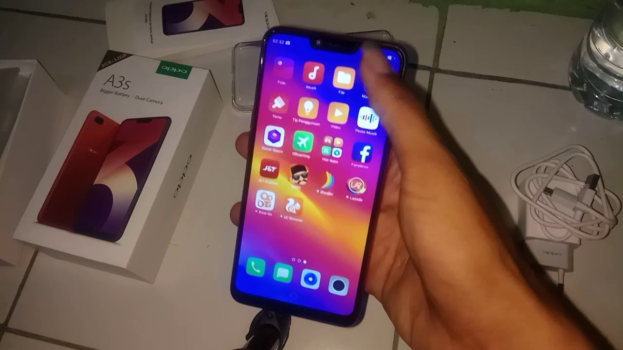 Unboxing Hp Oppo A3S ram 3GB merah - YouTube