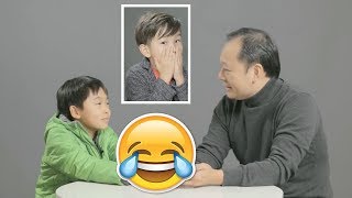 أباء يشرحون لأولادهم كيف ينجبون الأطفال