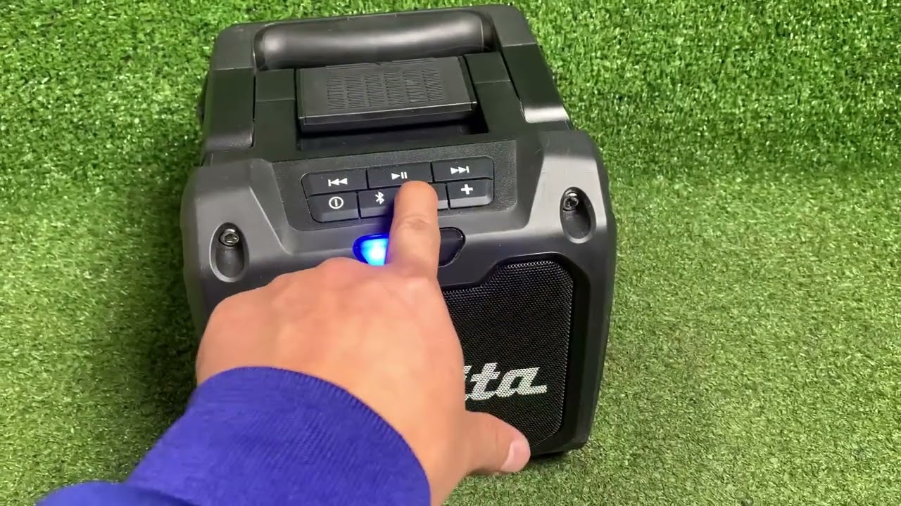 Makita MR200 Bluetoothスピーカー Amazon.co.jp: マキタ(Makita) 充電式スピーカ MR200(青) 本体のみ